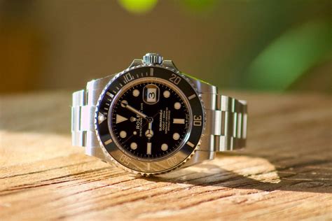 rolex submariner impact resistance